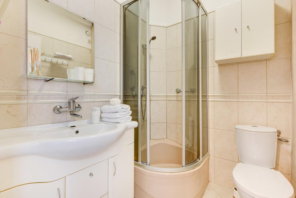 Kamienica Gdynia Hotelowe Komfortowe Lozka, Plaza Orlowo Molo エクステリア 写真